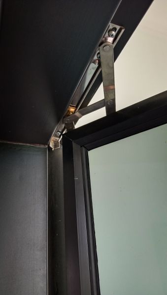 Cost of Pivot Window Replacement in Cleveland
